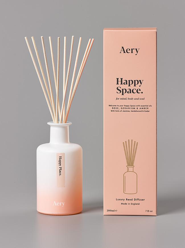 Happy Space Reed Diffuser - Rose Geranium Amber