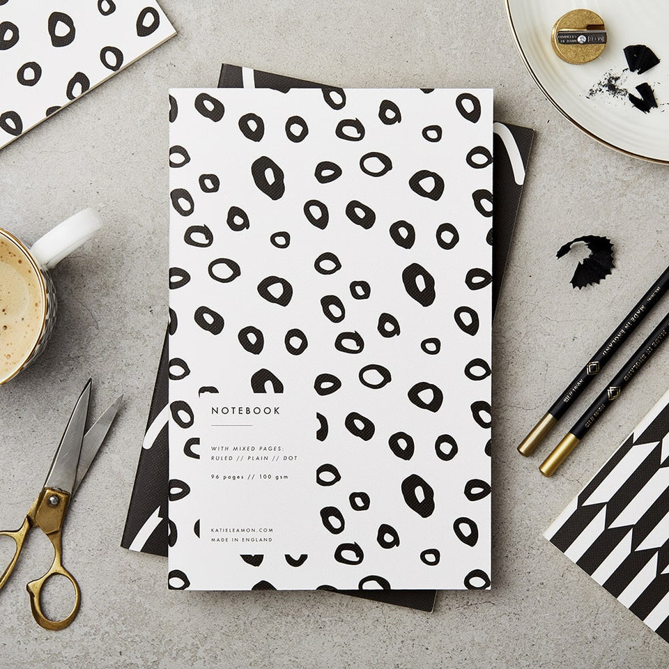 Black & White Hoops ­Notebook